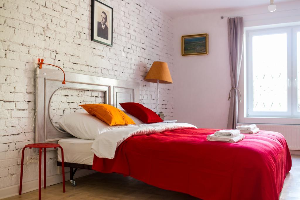 Pilotow 87 Apartments Kraków Rum bild